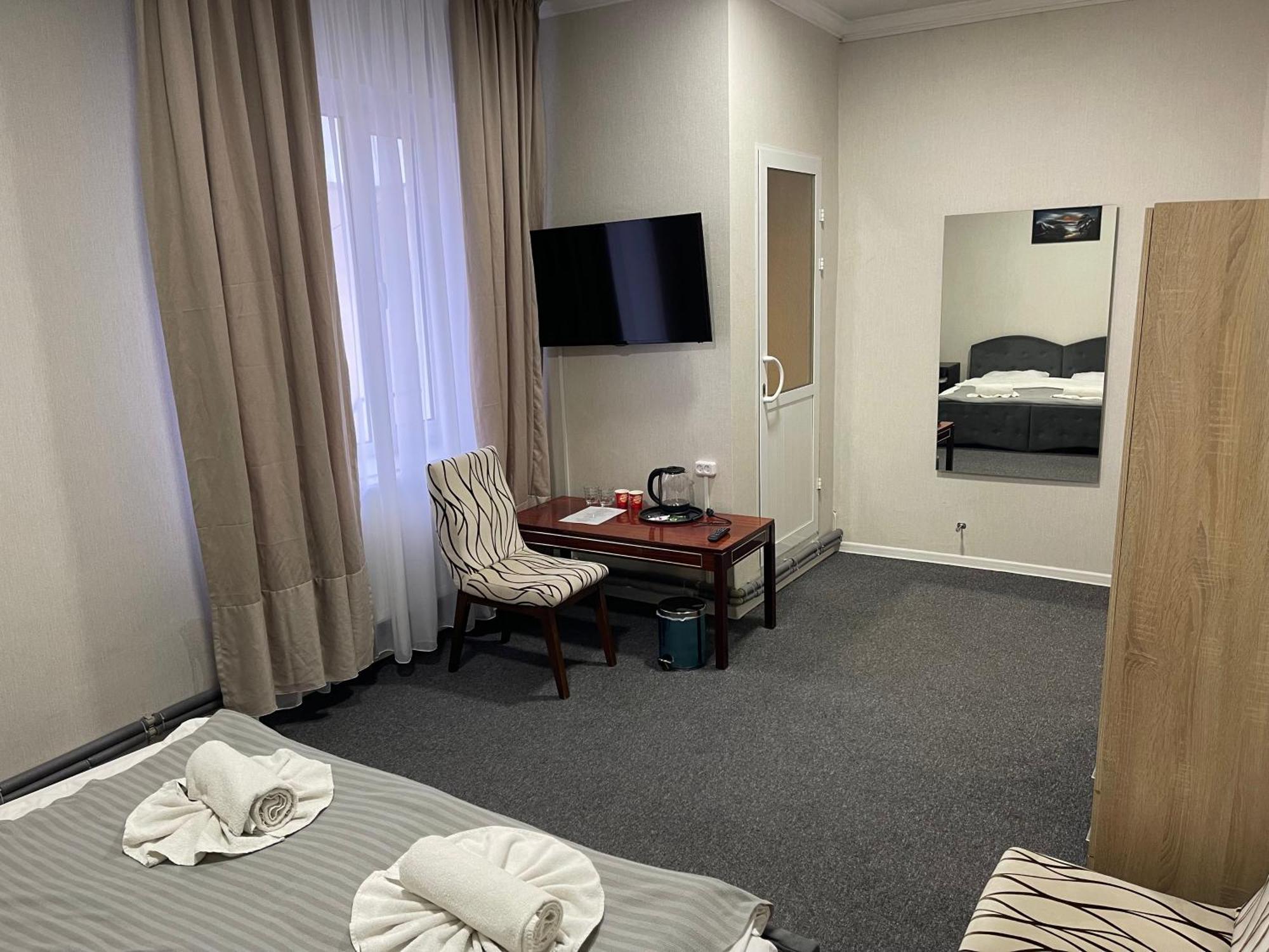 Medelean Hotel Comrat Εξωτερικό φωτογραφία