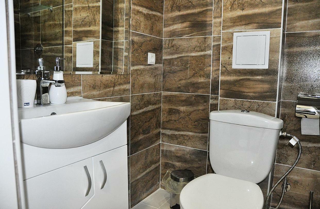 Medelean Hotel Comrat Εξωτερικό φωτογραφία