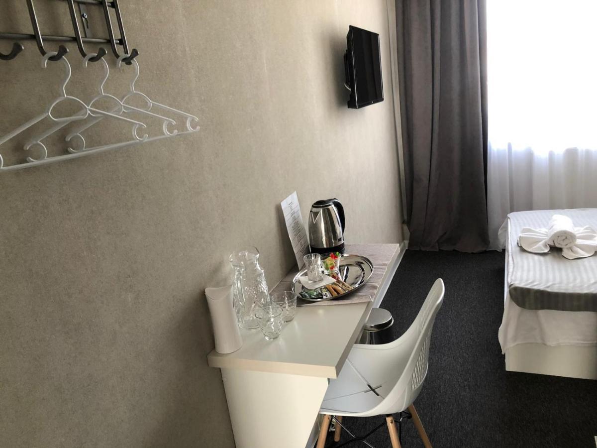 Medelean Hotel Comrat Εξωτερικό φωτογραφία
