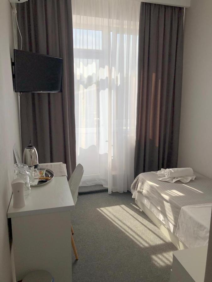Medelean Hotel Comrat Εξωτερικό φωτογραφία