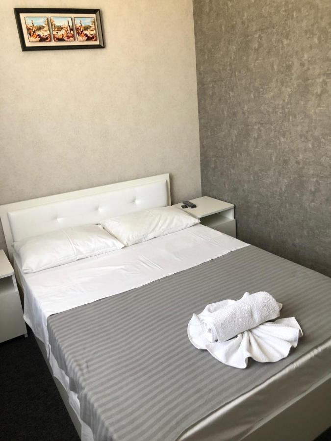 Medelean Hotel Comrat Εξωτερικό φωτογραφία